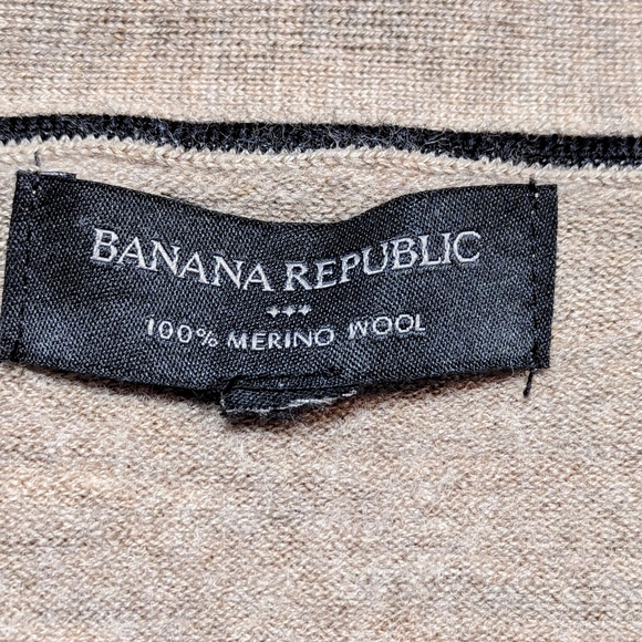 Banana Republic Merino Wool Cardigan Size XS - Picture 4 of 8